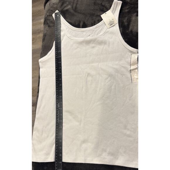 2 Bogo A New Day NWT Black And White Tank Tops Scoop Neck Cotton Fitted Large - Picture 8 of 10